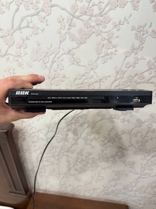 Продам dvd плеер BBK