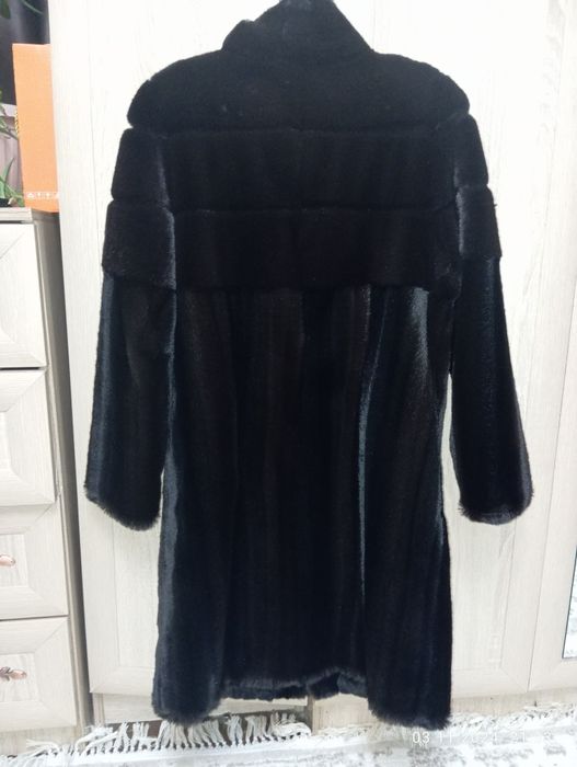 Продам шубу под норку