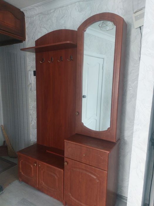 Продам прихожку советская