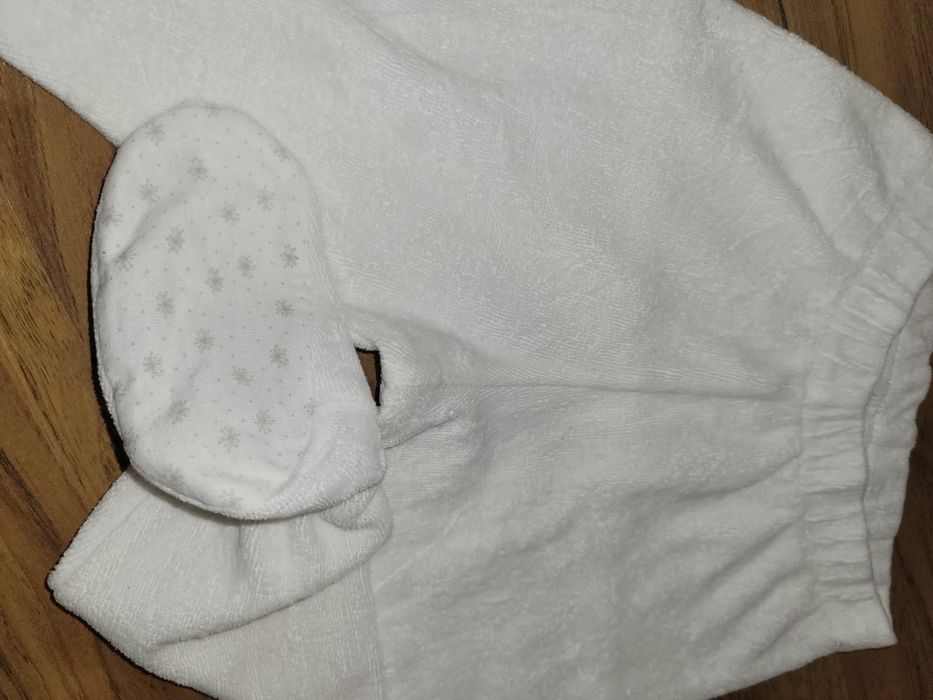 Бял комплект H&M, 4-6 месеца