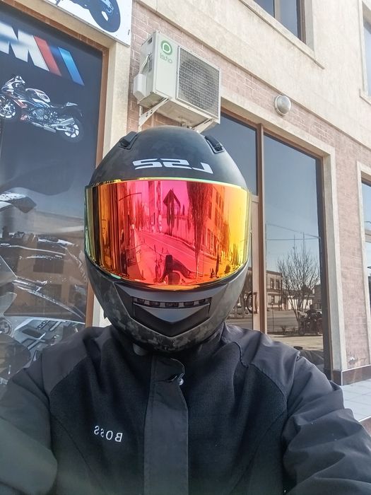 Moto shlem ls2 ff 801 carbon