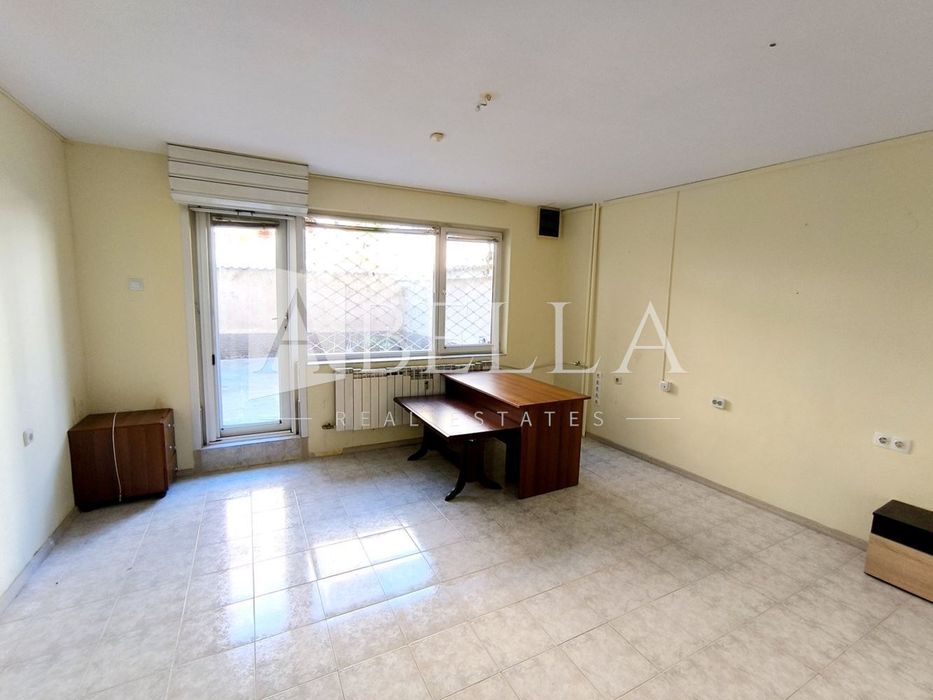 Дава се под наем Офис в София, Белите брези - 90 кв.м за 500 € - Снимка #2