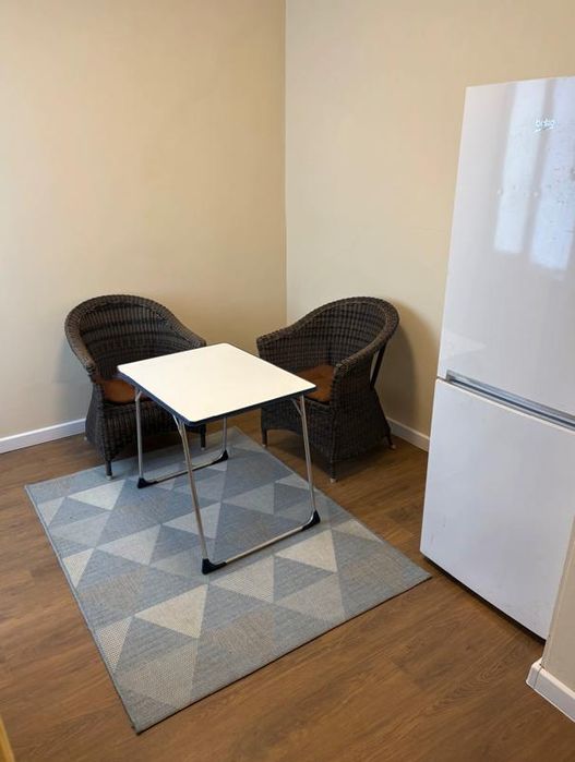 Къща, под наем, Център-ЦУМ