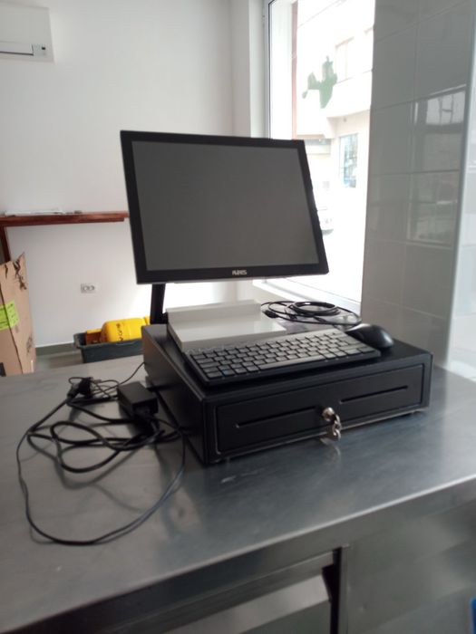 Касов апарат-компютър