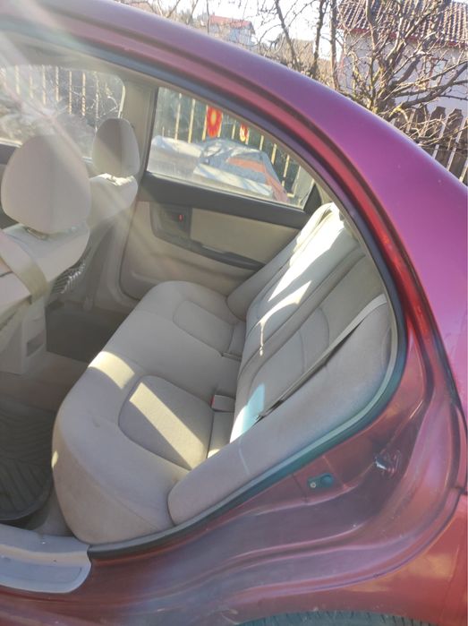 vând Kia Cerato 2007