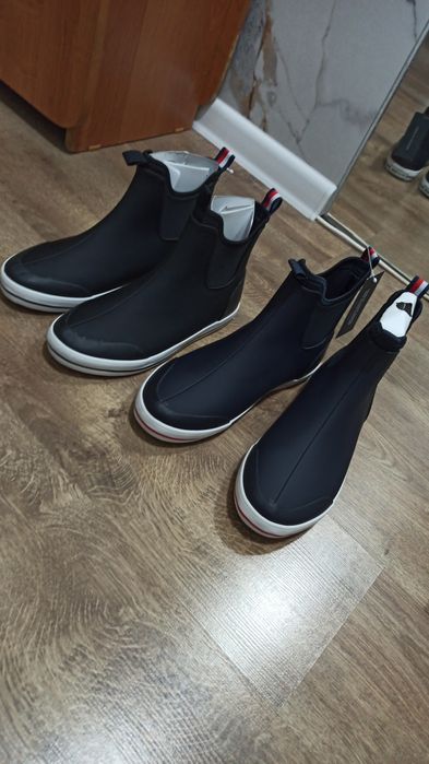 Продам обувь сапожки