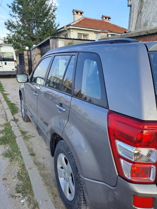 Джип Сузуки Гранд витара