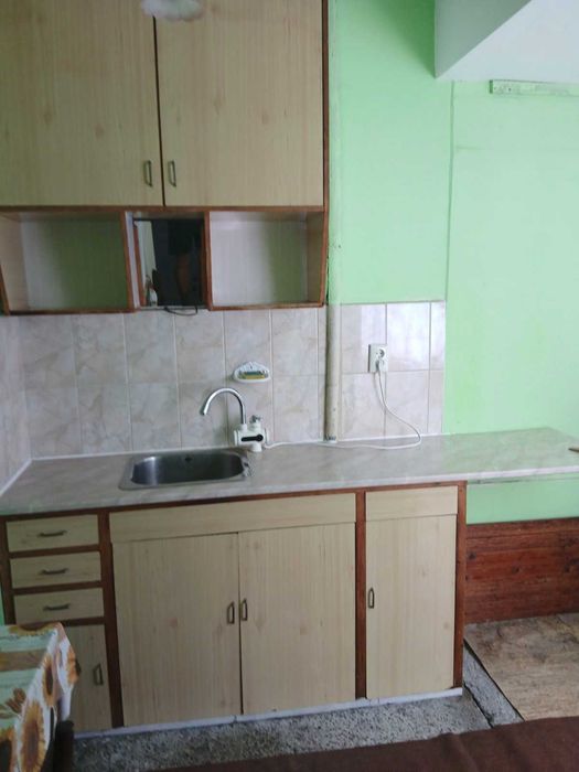 Продава 2-СТАЕН, гр. Търговище, кв. Боровец
