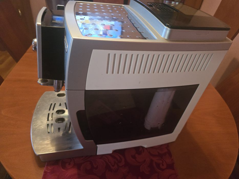 Кафемашина Delonghi