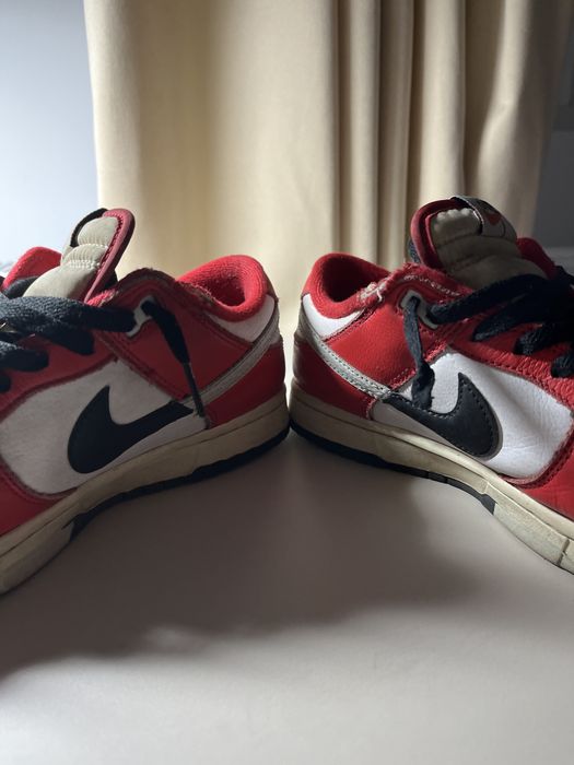 Nike dunk dau si la schimb pentru oameni interesati
