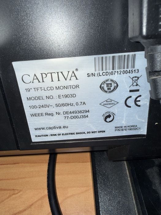 Монитор CAPTIVA