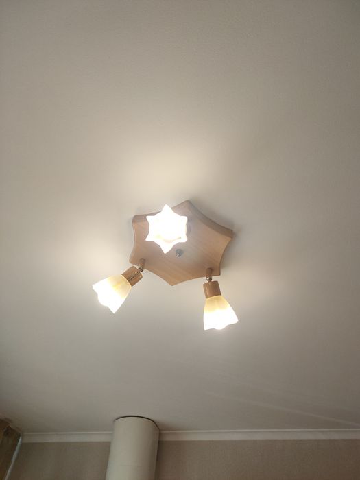 Светильник трехрожковый