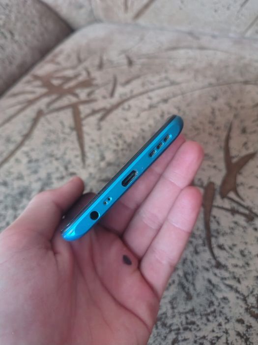 Продам телефон Redmi 9A