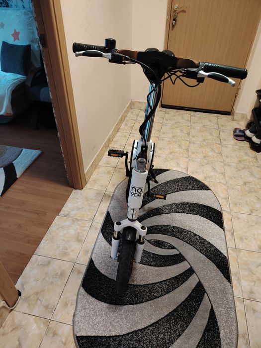 Vând bicicleta electrica