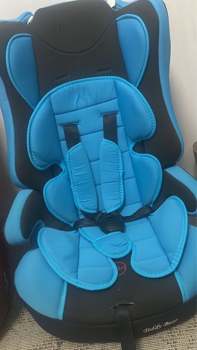 Детское авто кресло