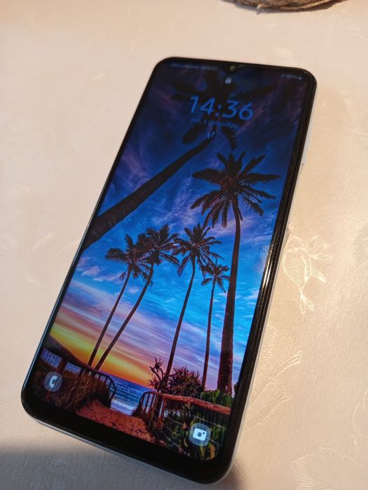 Samsung galaxy a13 , Xiomi redmi 13 и Нокия 3310