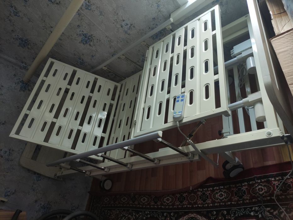 Кровать для лежачих больных