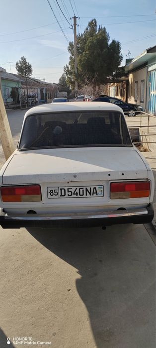 Автомомил сотилади