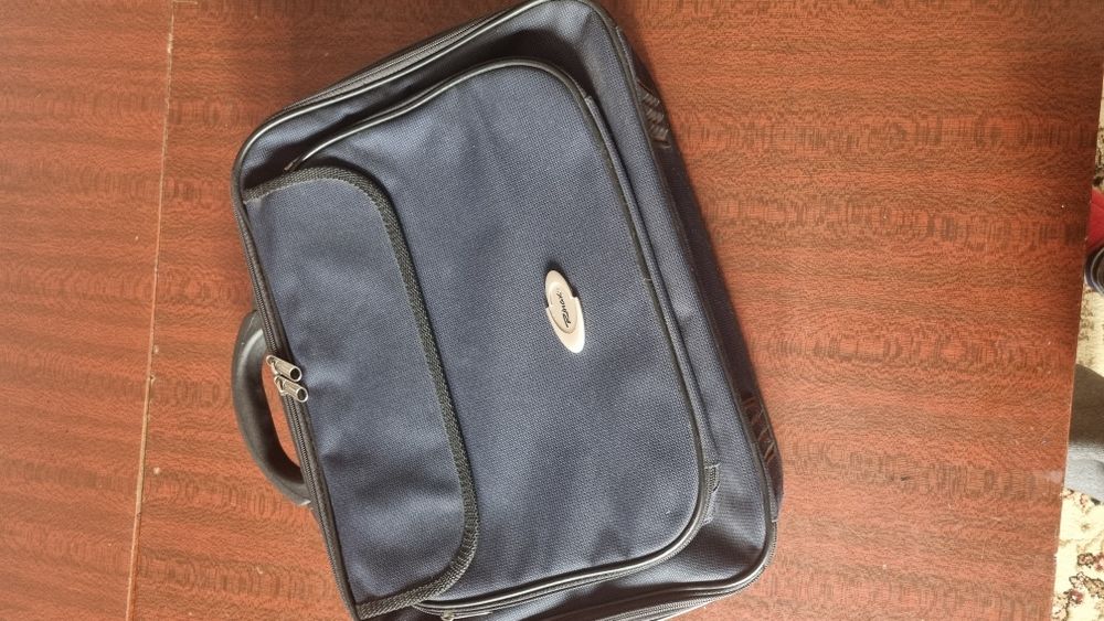 Продам кэйс ручная кладь