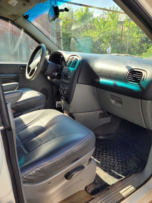Dodge Caravan 2007 г.
