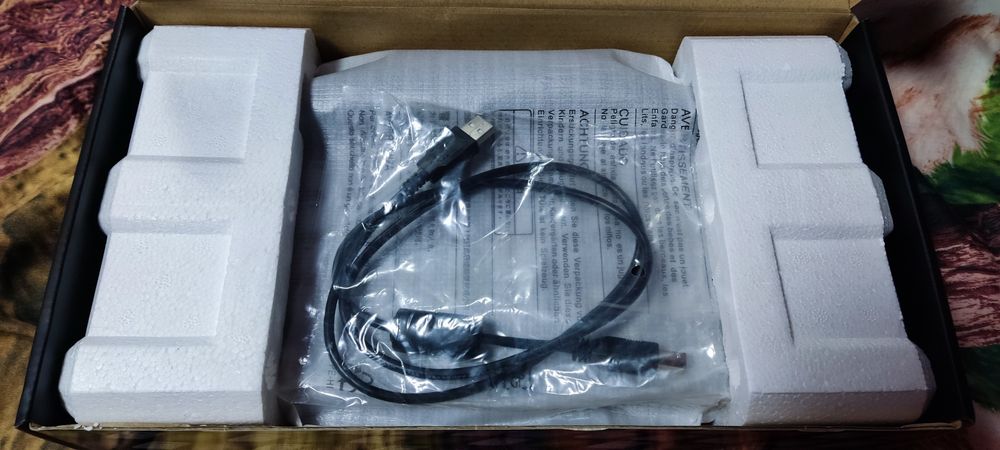 Продаю оборудование для музыкантов.