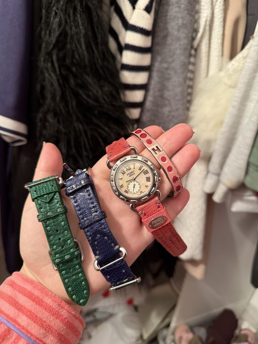 Продам браслет FENDI оригинал