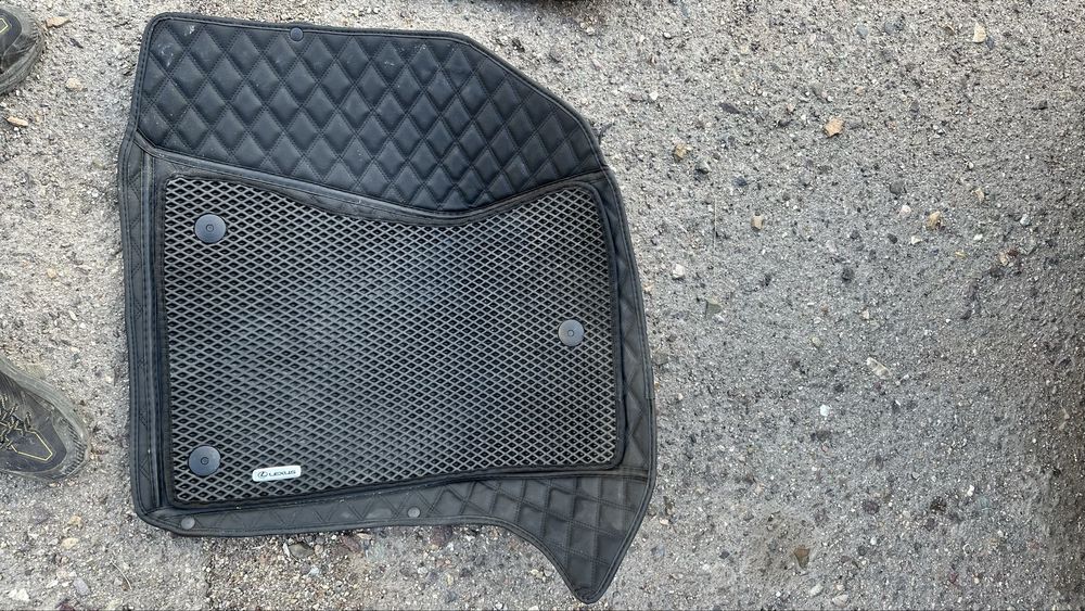 5D коврики на lexus Gs l10