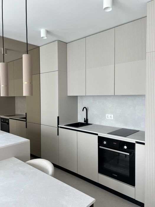 Дава се под наем Тристаен апартамент в София, Зона Б-18 - 90 кв.м за 1000 € - Снимка #13