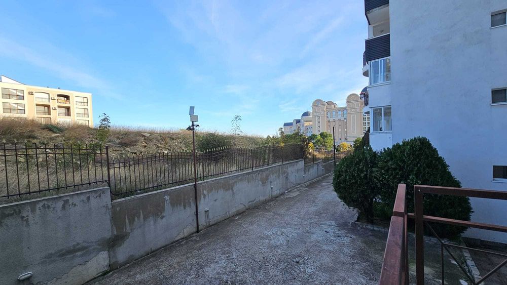 Продава се Едностаен апартамент в Свети Влас - 31 кв.м за 1291 €/кв.м - Снимка #11