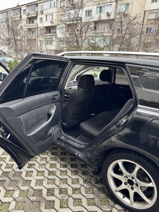 Продавам Toyota 2.2 D-4D, 2005 г.