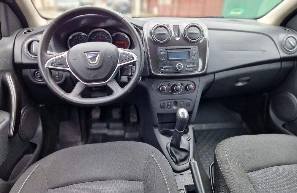Dacia Logan 2017 1.0 sce GPL probleme motor fierbe. Ecusoane Bolt Uber.