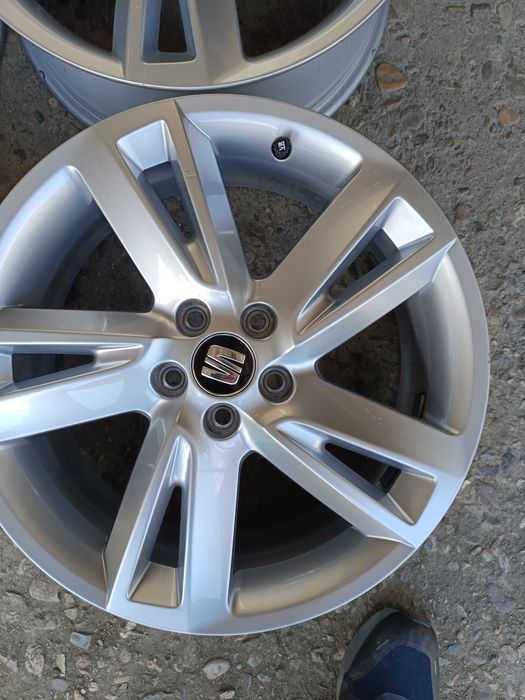 17цола оригинални джанти за Seat Arona,Ibiza.Skoda,Vw