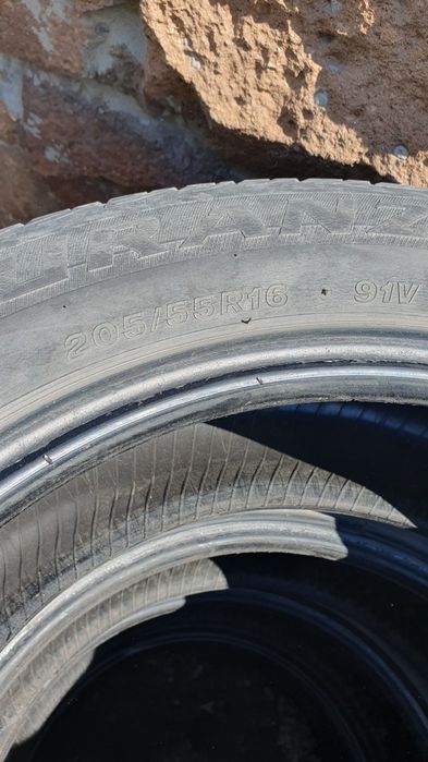 Продам комплект шин r16