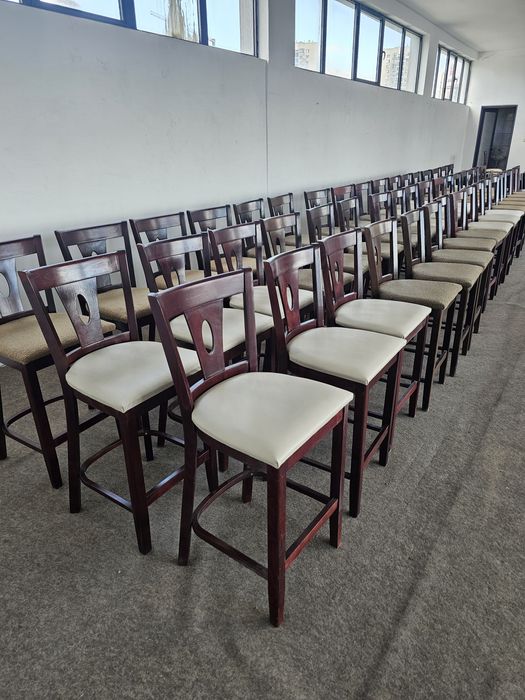 !!!ЛИКВИДАЦИЯ!!!  На заводска продукция Чисто Нови  Бар столове