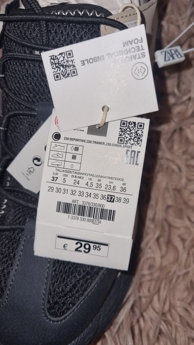 Zara нови летни маратонки и черни топли Зара - 36 н