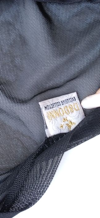 Черная кофта, хорошая