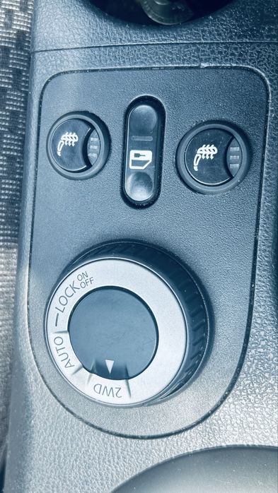 Nissan qashqai+2 2011 4x4
