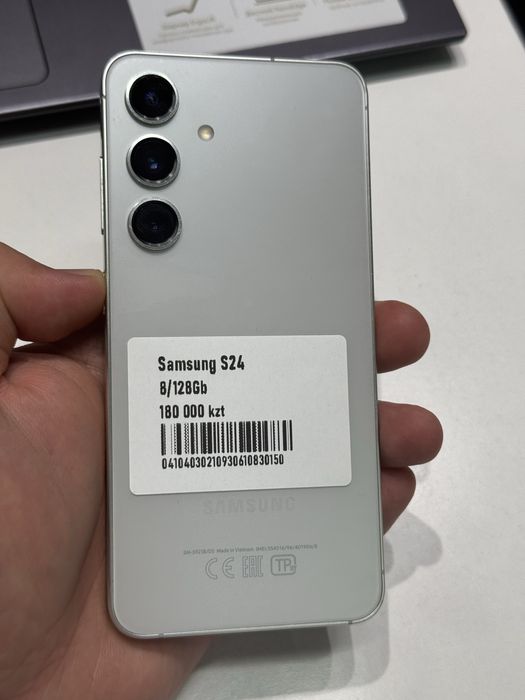 Samsung S24 128gb ozu 8