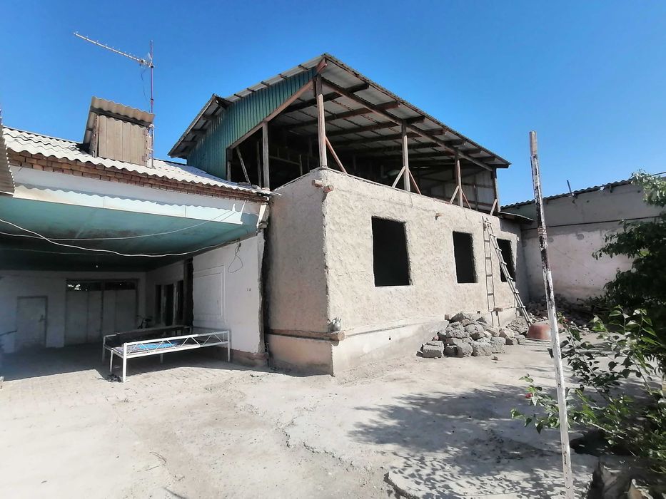 Уй сотилади 6,5 сотих