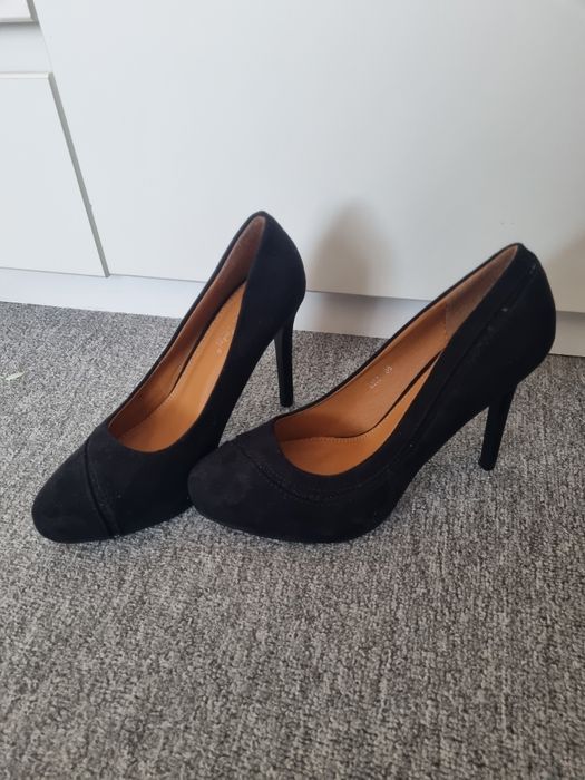 Официални велурени обувки