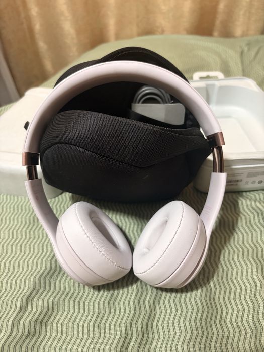 Casti Beats Solo 4 Wireless