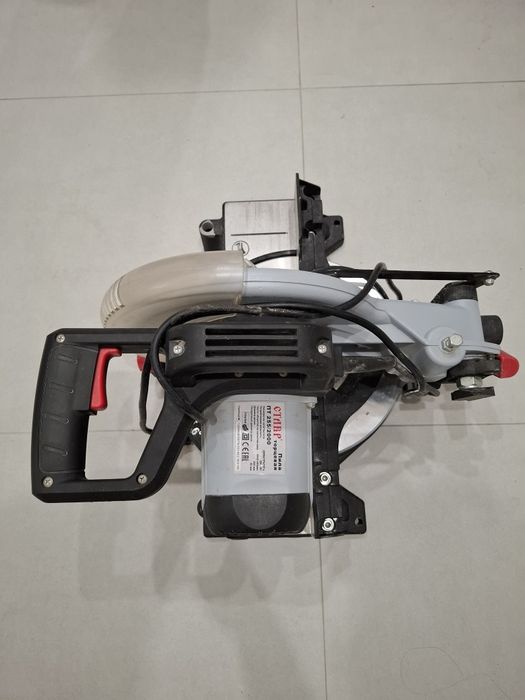 Продам торцовочную пилу СТАВР