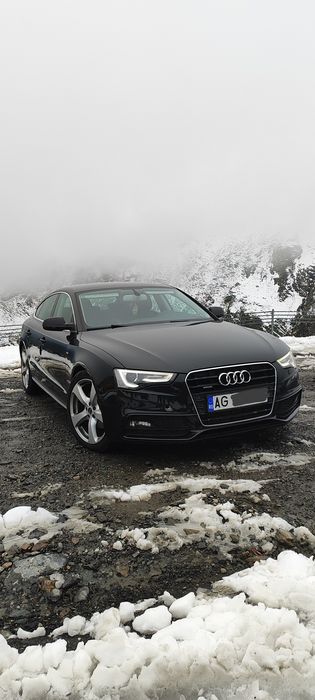 Vând Audi A5 / 2.0 - 225 cp / S-line/ Quattro/ automat/