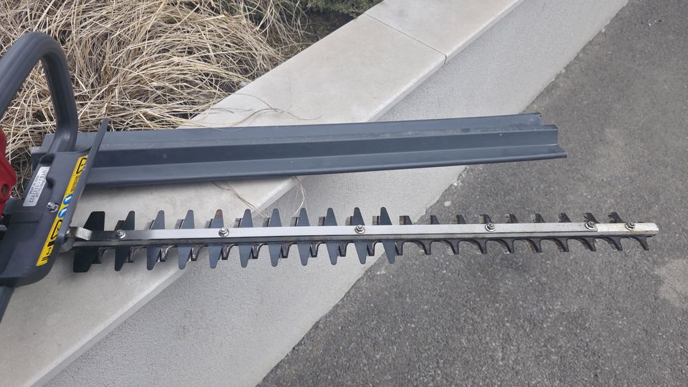 Храсторез Honda HHH 25D 4 тактов