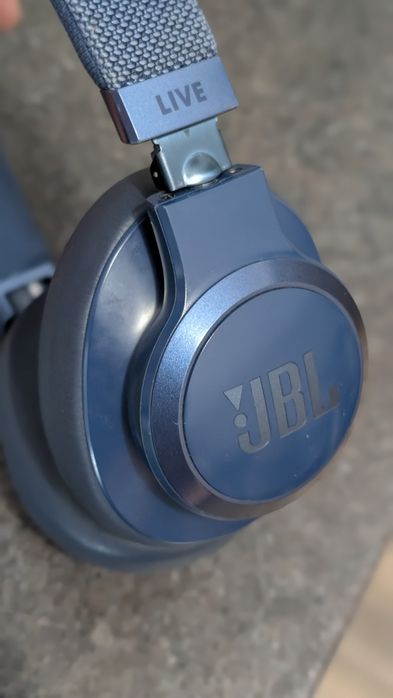 Casti audio Over-Ear JBL Live 660NC, Noise Cancelling, Bluetooth, Asistent Vocal, Pliabil, Hands-free, Albastru