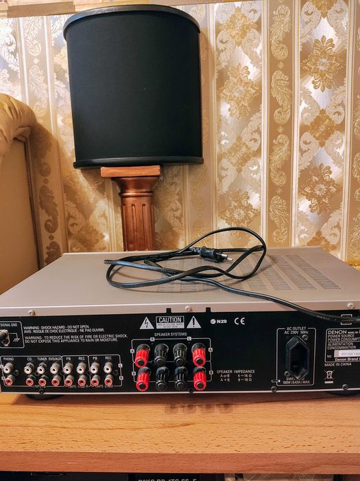 Стерео усилвател Denon PMA-500 AE.