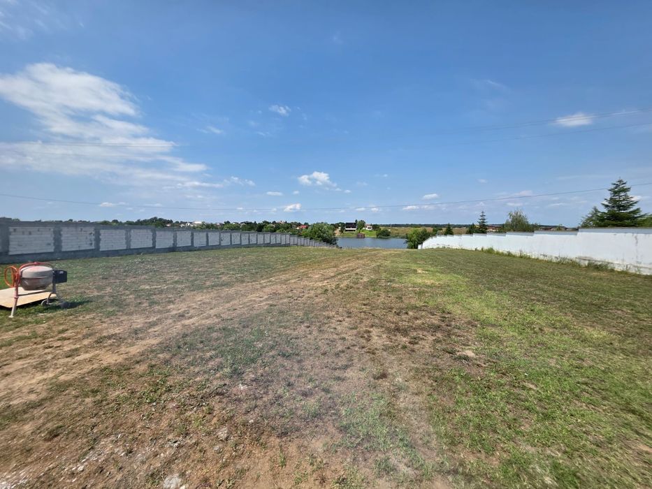 Teren de inchiriat 5000 mp Ciofliceni-Snagov -deschidere lac 36 mp