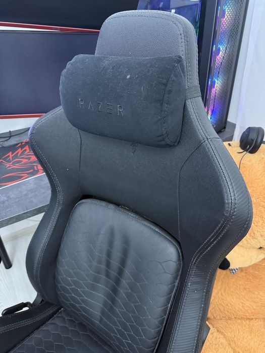 Scaun gaming Razer Iskur Black