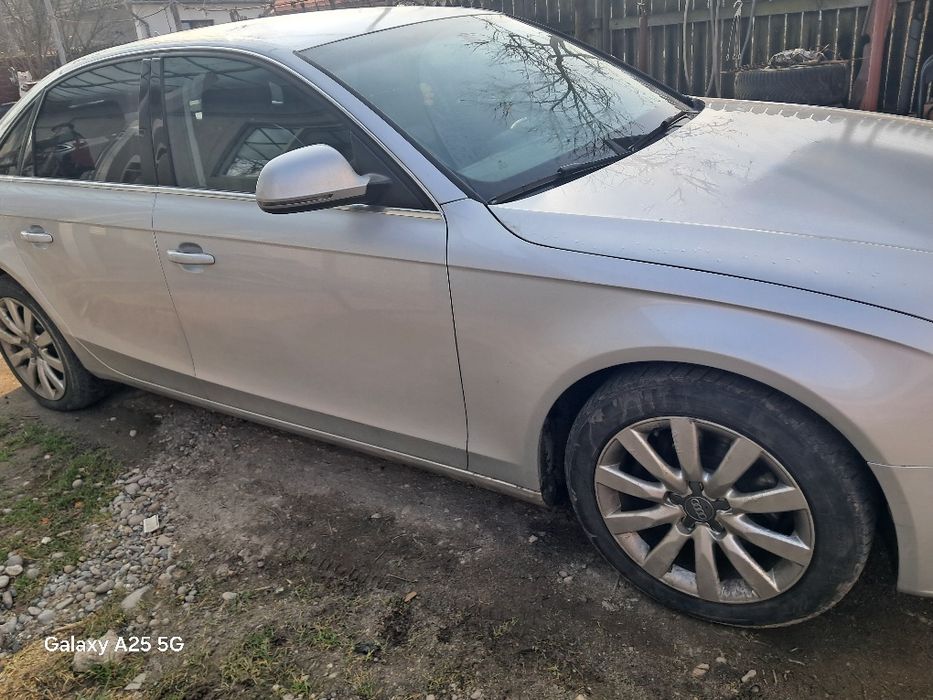 Vând Audi a4 b8 2010