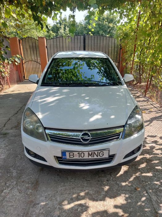 Opel Astra Primul primul proprietar, nu a fost lovita, stare perfecta de funcțion